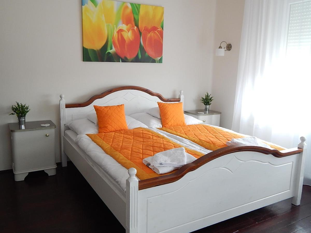 Bogacsa Apartment *
